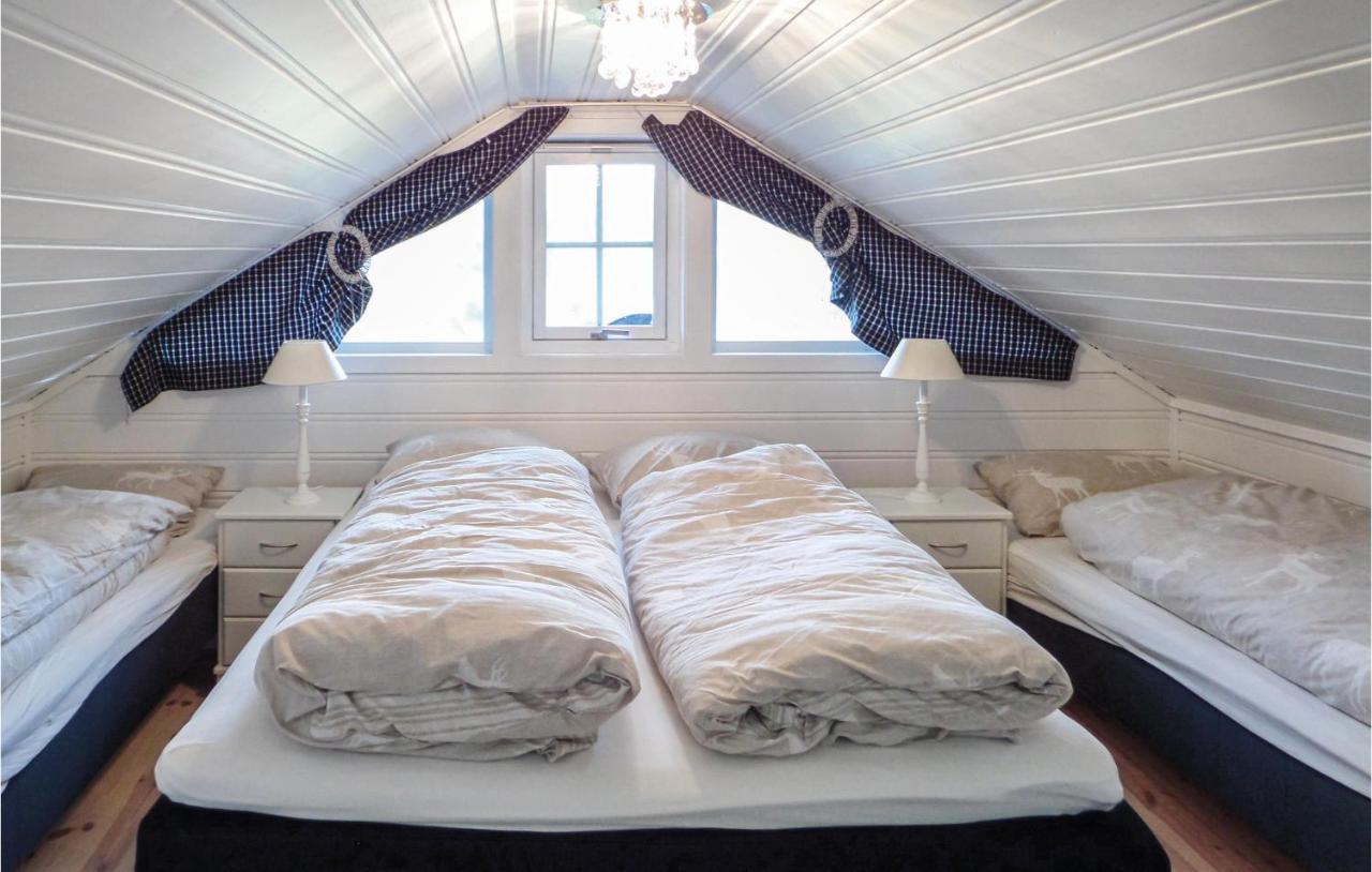 5 Bedroom Cozy Home In Norheimsund Exterior photo